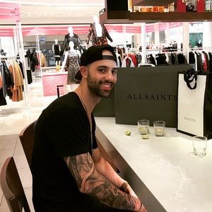 Meet your Posher, Mike